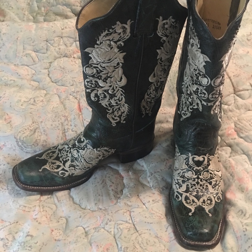 Corral cowgirl boots 8 1/2